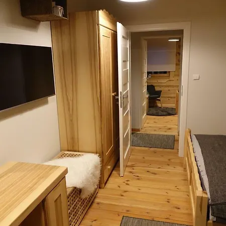 Dağ evi Z Jacuzzi Zawoja