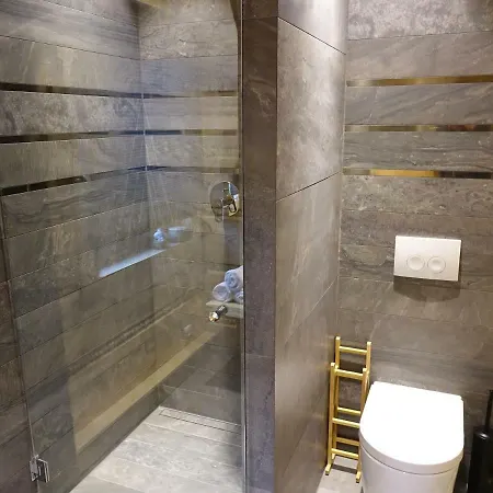 Dağ evi Z Jacuzzi *